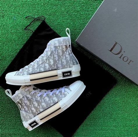 dior cobverse|how much are Dior Converse.